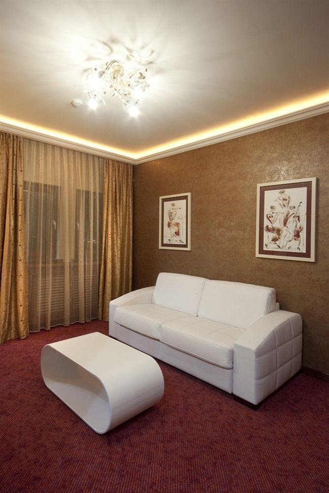 Hotel Sucevic Garni Belgrád Kültér fotó