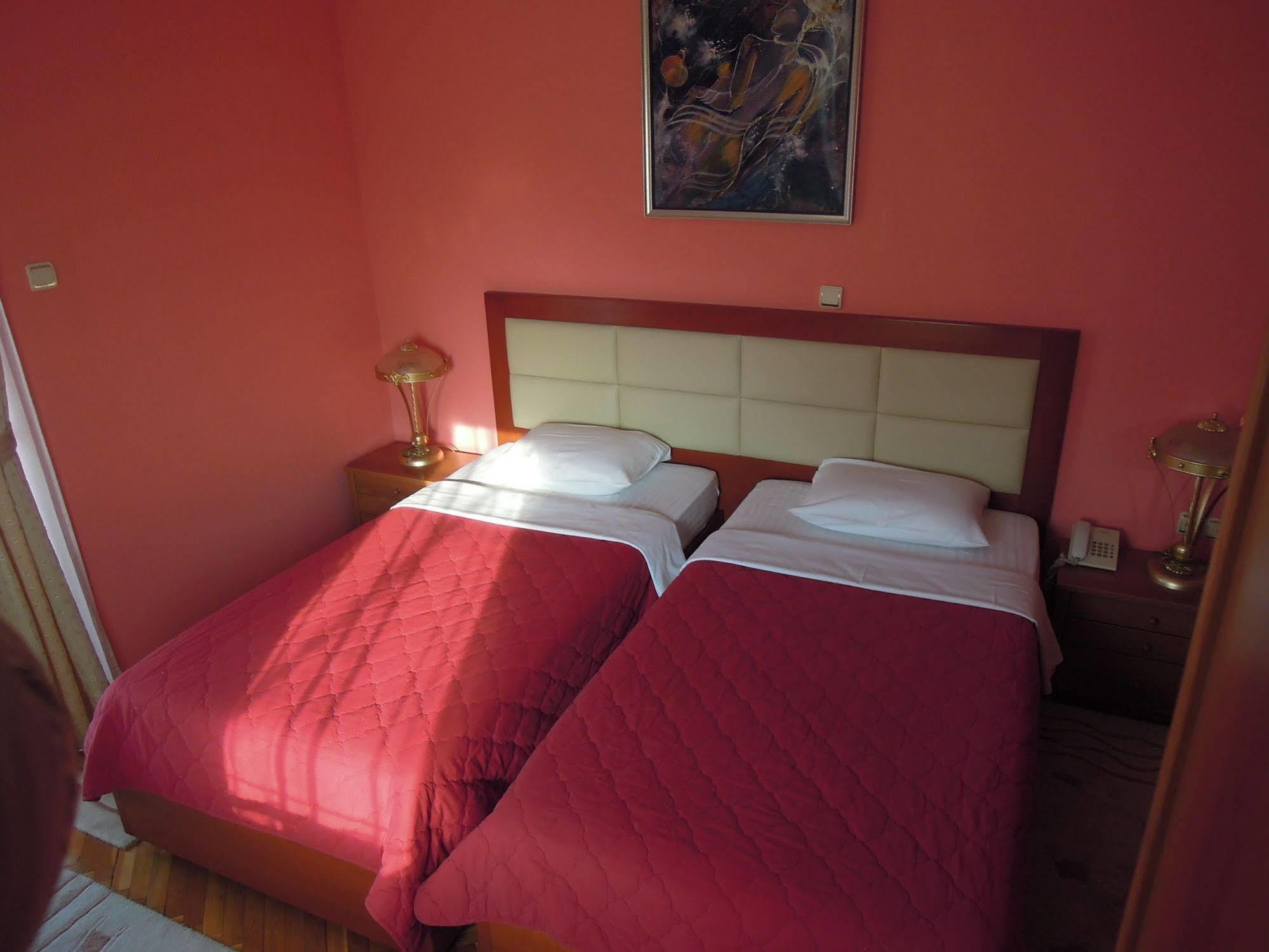 Hotel Sucevic Garni Belgrád Kültér fotó