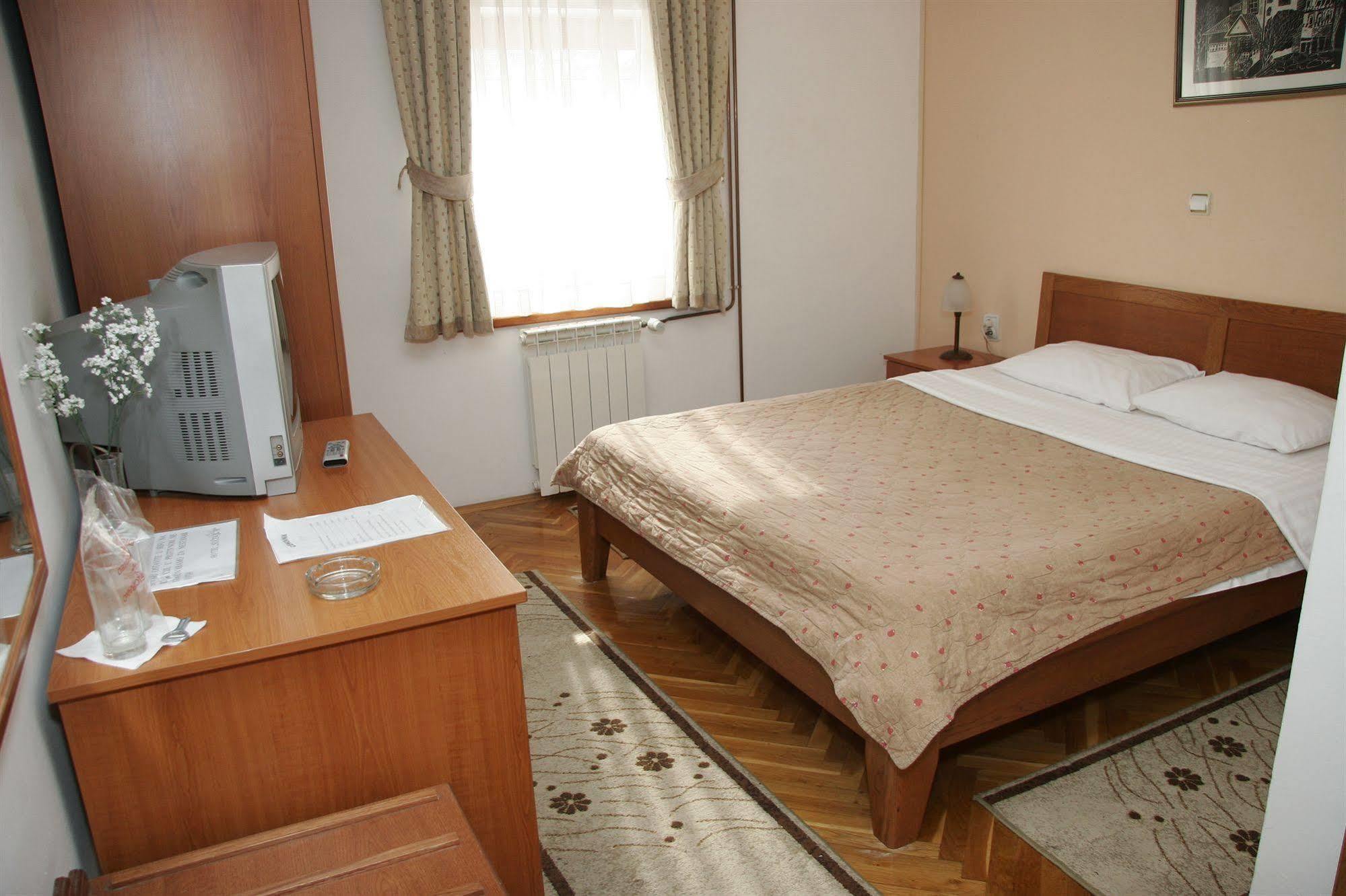 Hotel Sucevic Garni Belgrád Kültér fotó