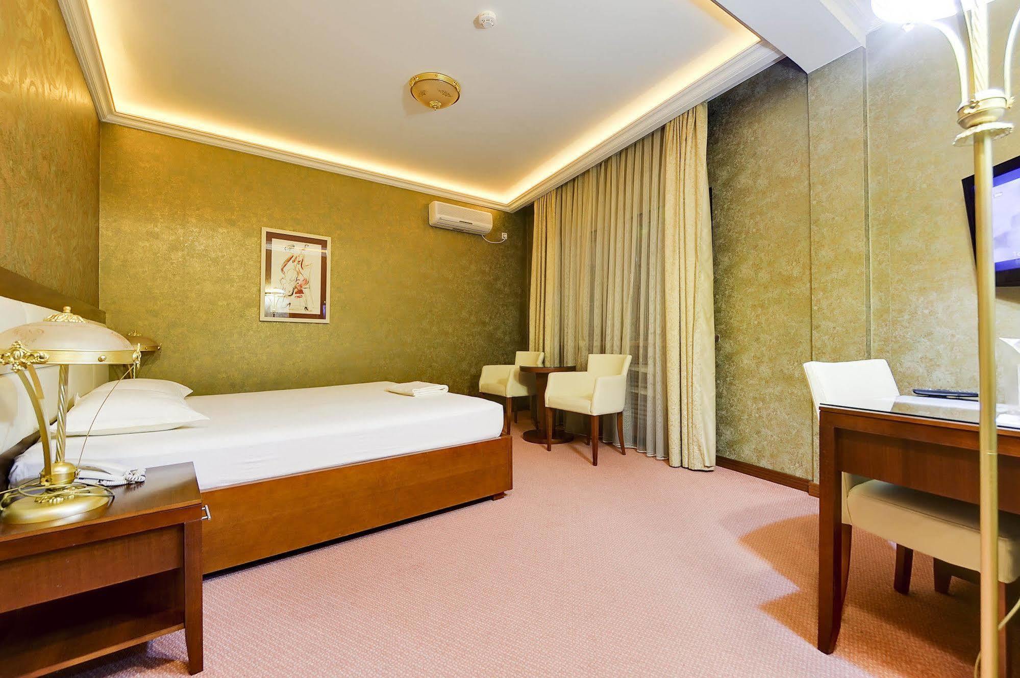 Hotel Sucevic Garni Belgrád Kültér fotó
