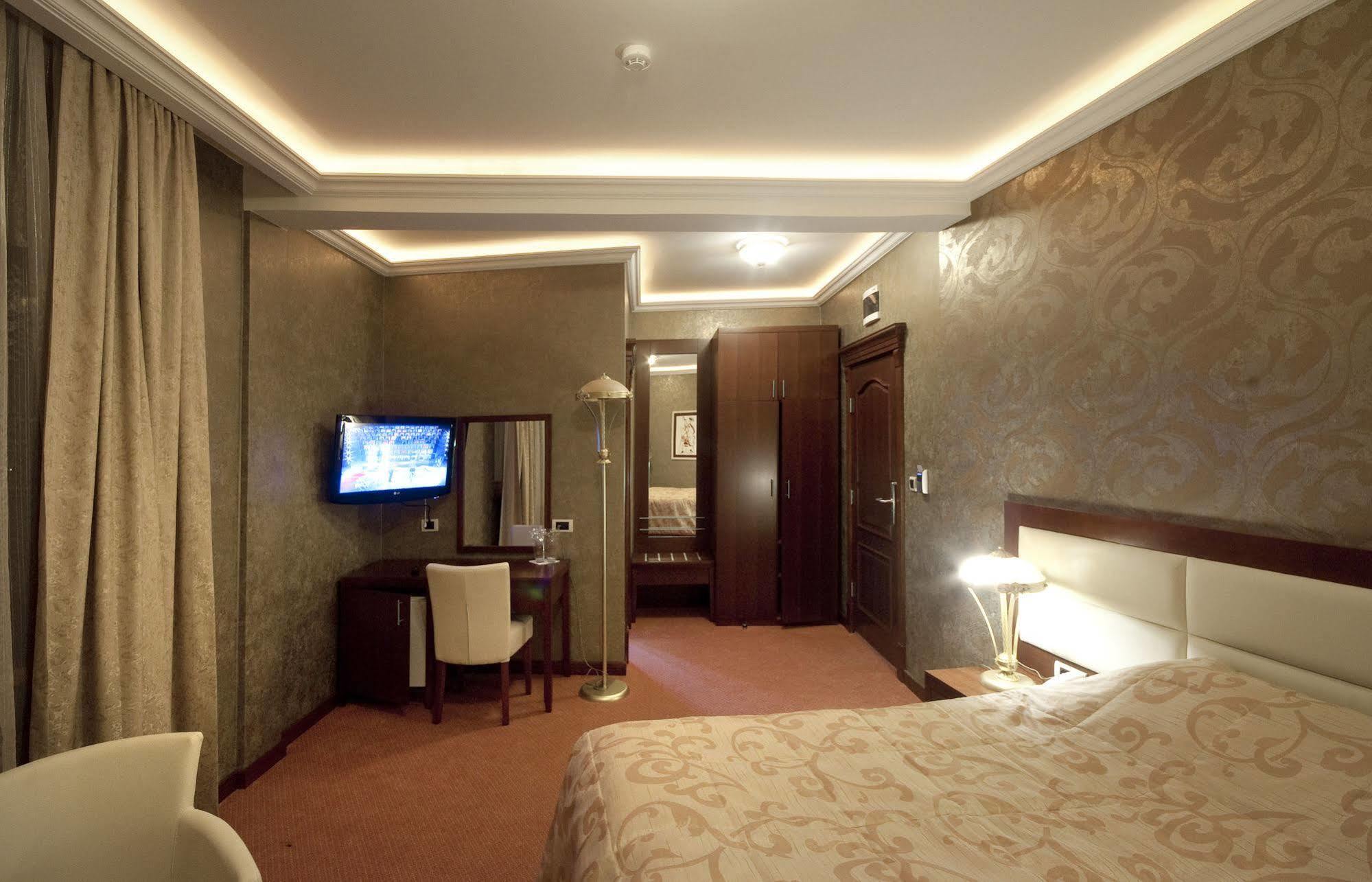Hotel Sucevic Garni Belgrád Kültér fotó