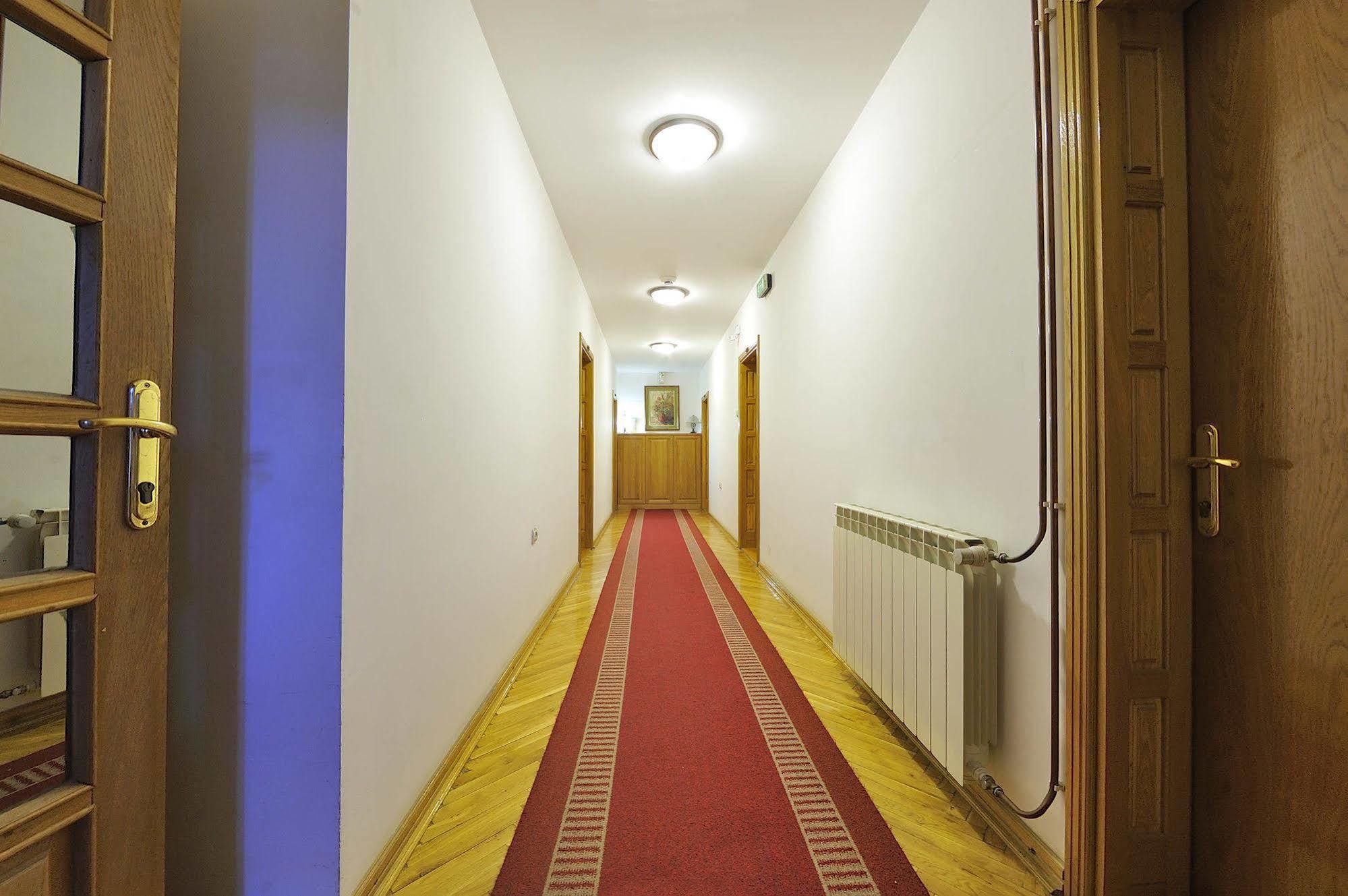 Hotel Sucevic Garni Belgrád Kültér fotó